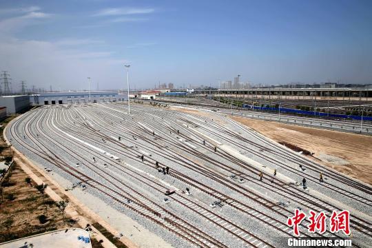 圖為俯瞰基地?！堖h(yuǎn) 攝